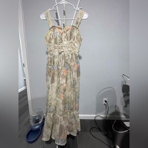 Floral Lace Maxi Dress